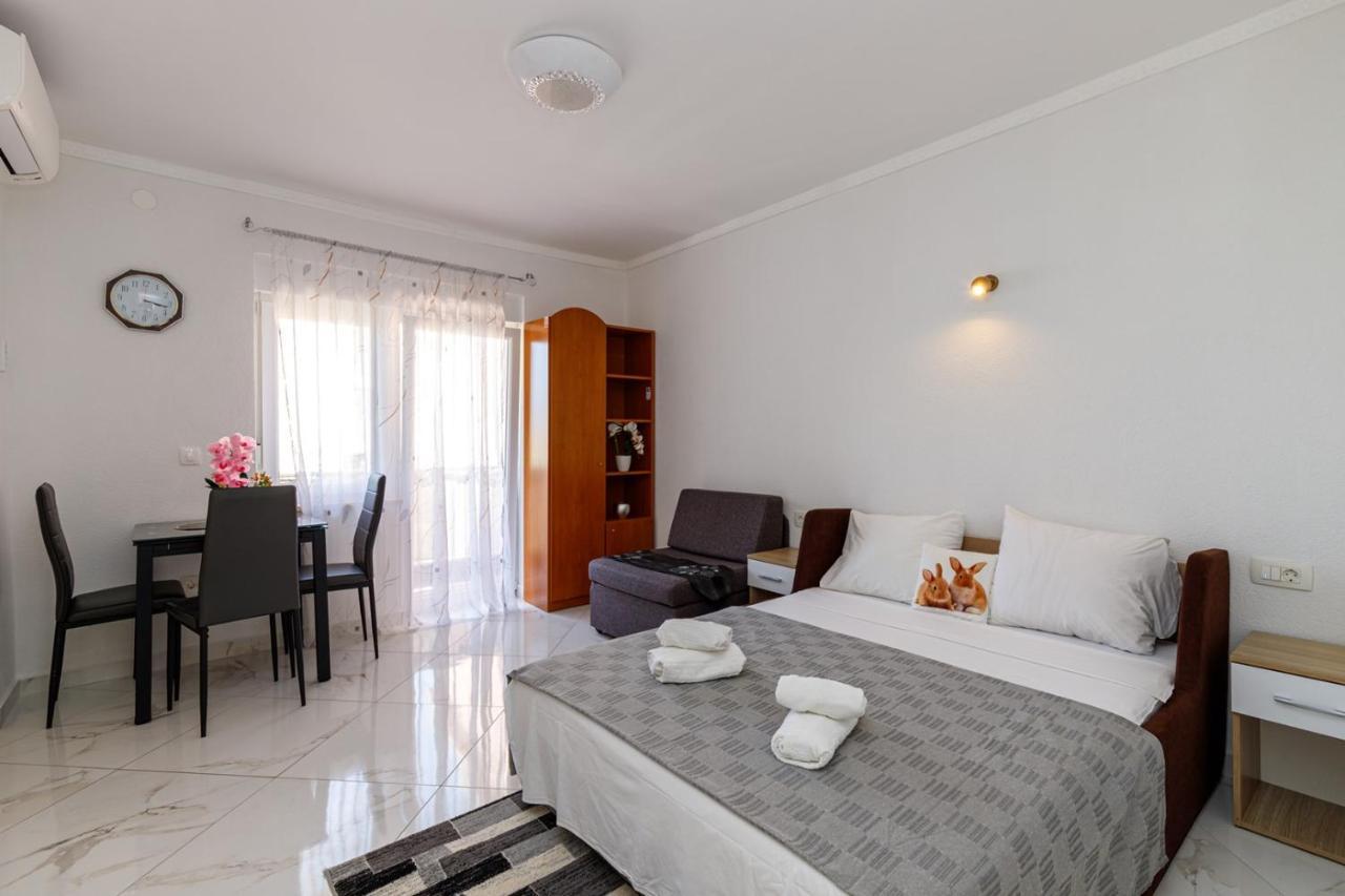 Genoa Rooms Poreč Eksteriør bilde