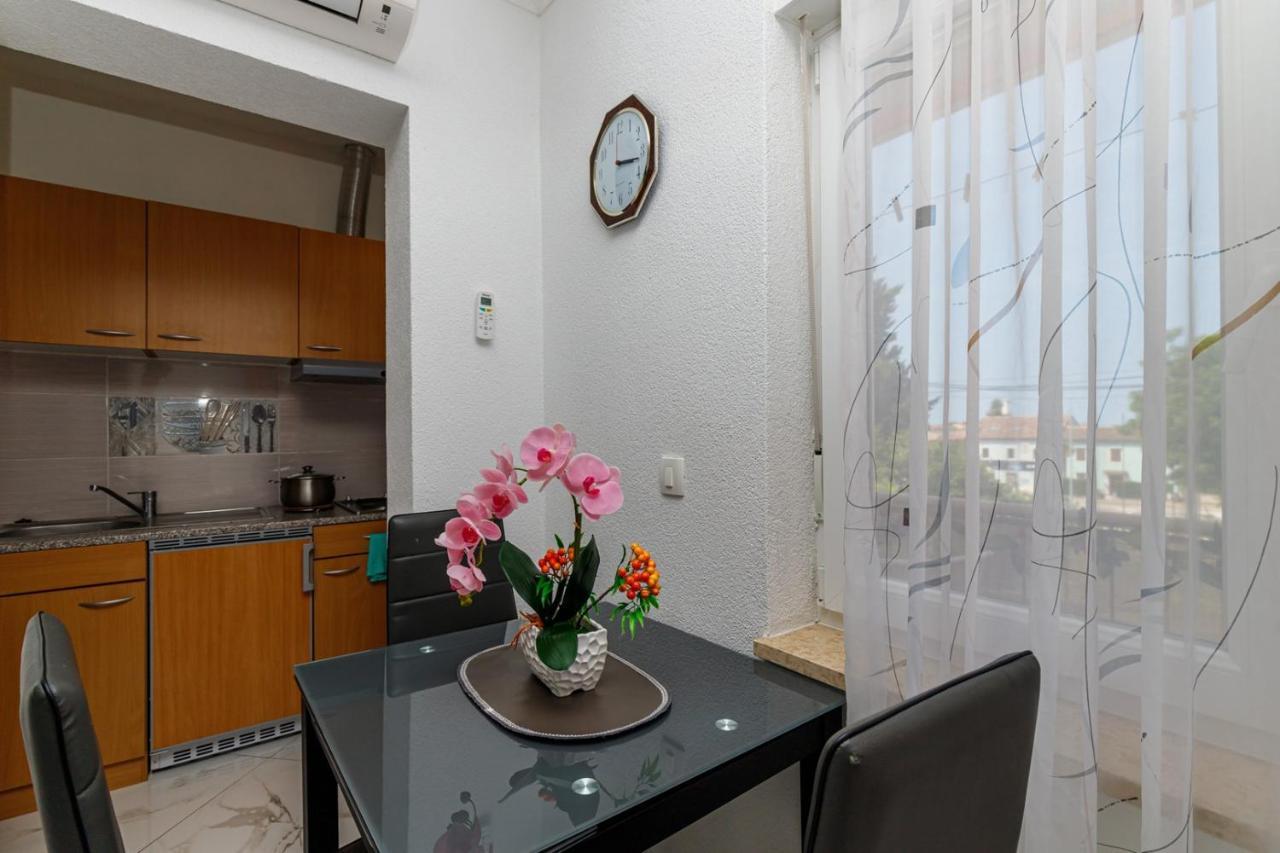 Genoa Rooms Poreč Eksteriør bilde