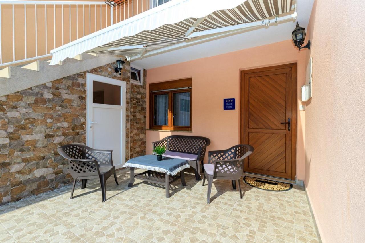 Genoa Rooms Poreč Eksteriør bilde
