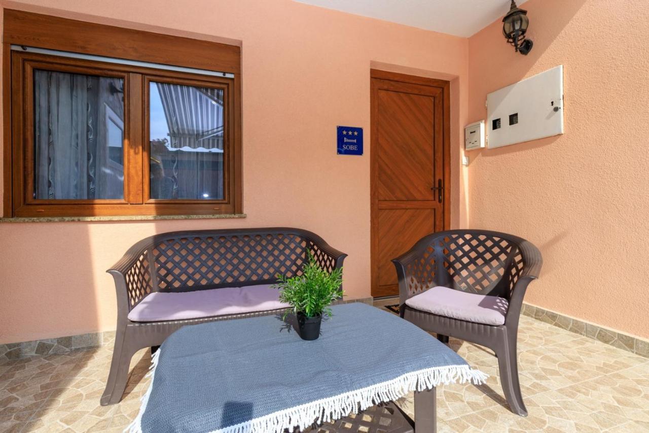 Genoa Rooms Poreč Eksteriør bilde